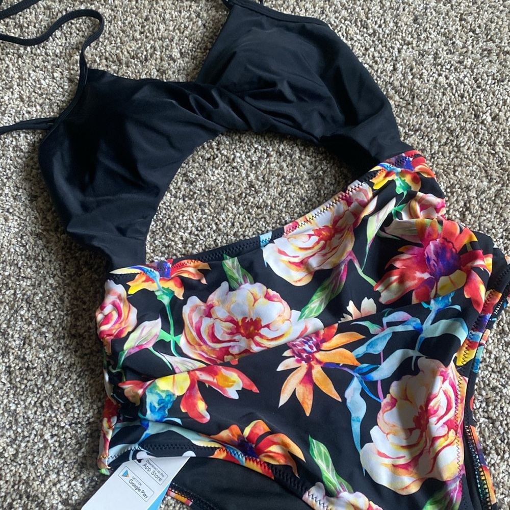 CUPSHE SWIMWEAR: NWT - one piece suit